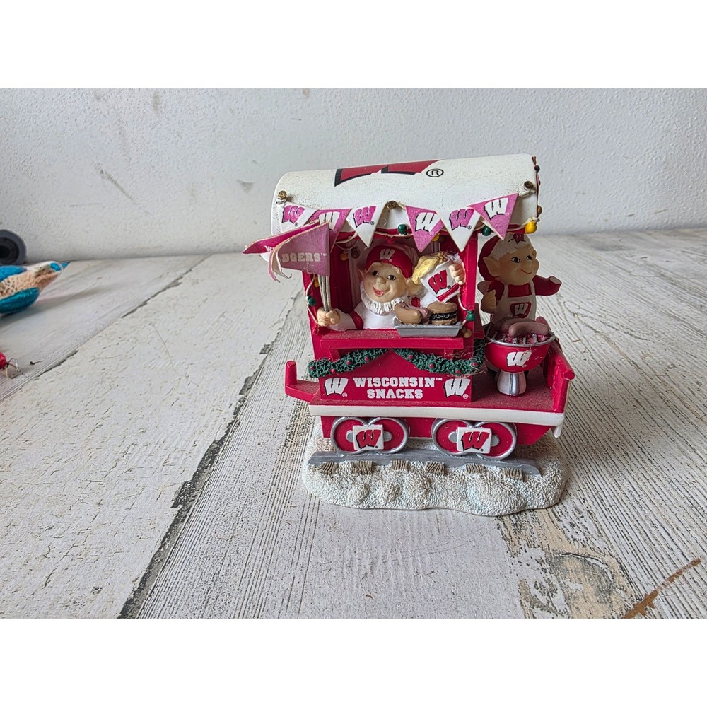 Danbury mint AS IS caboose train Wisconsin Badgers Xmas concession